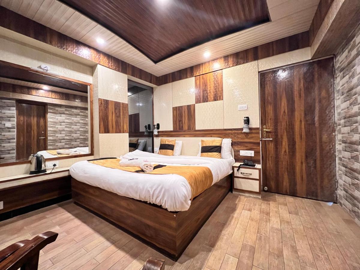 Hotel Victory Шимла Екстериор снимка