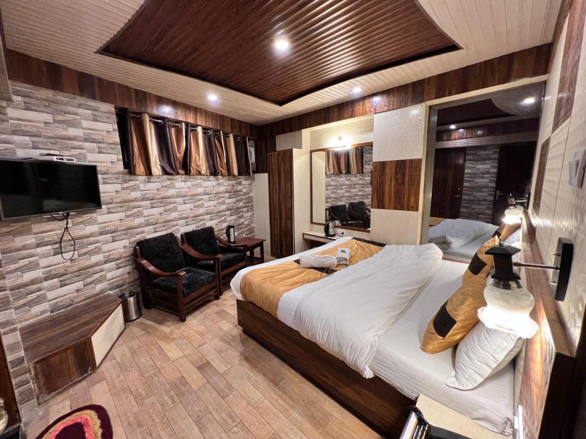 Hotel Victory Шимла Екстериор снимка