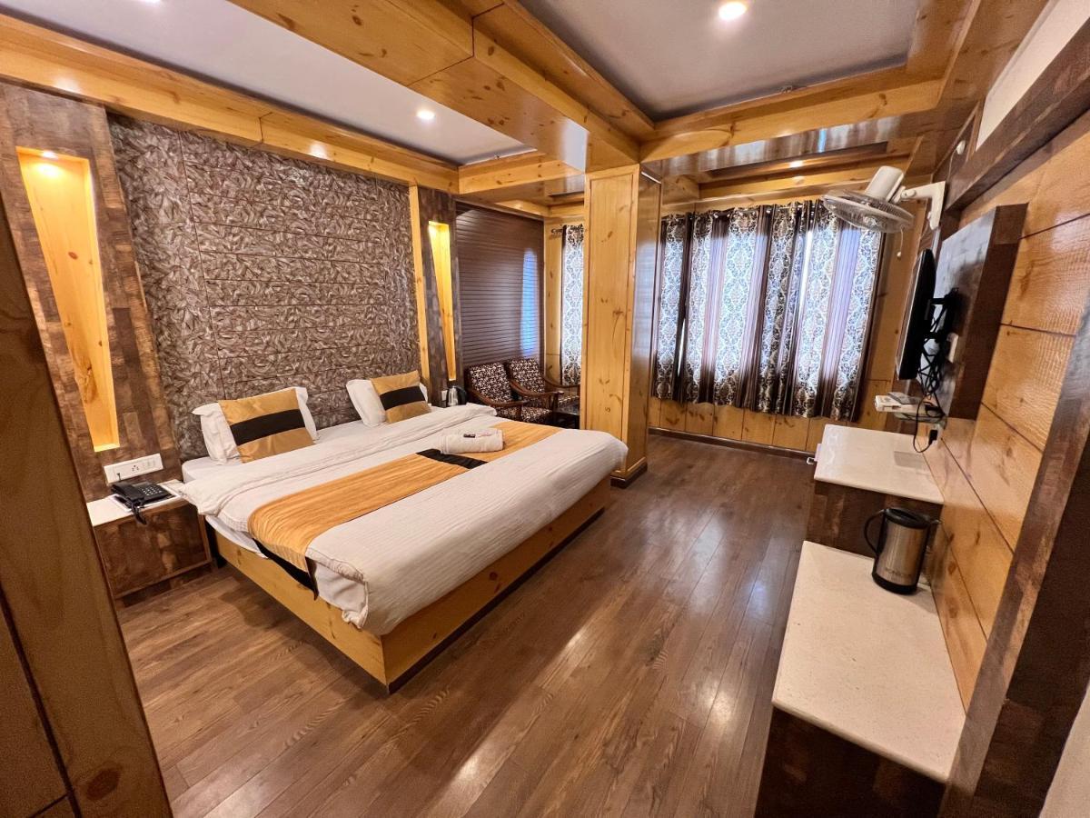 Hotel Victory Шимла Екстериор снимка